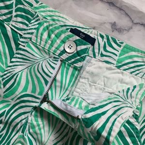 WOMENS GAP PALM TREE SHORTS